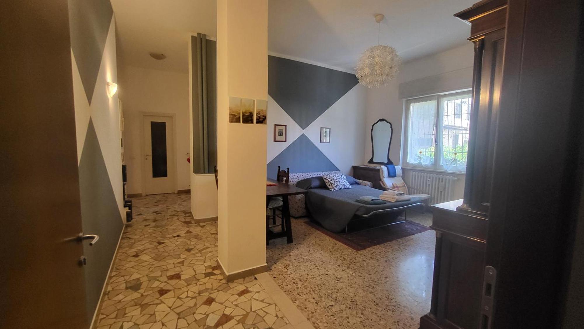 La Casa Di Lucia: Grande Appartamento Con Balcone Brescia Buitenkant foto